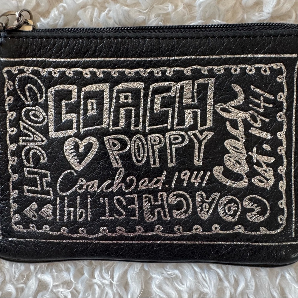 Coach Vintage Poppy Black And Silver Wristlet - Picture 3 of 10